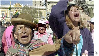 Lozada's supporters celebrate his victory in La Paz