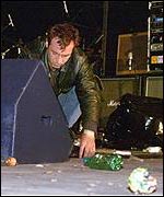 Clear-up after Oasis played in Switzerland