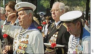 Russian WWII veterans during the unveiling of the monument in Moscow