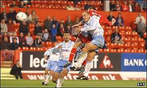 Aberdeen struggled to a 1-0 win