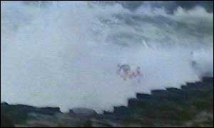 Eight children were swept away from the rocks