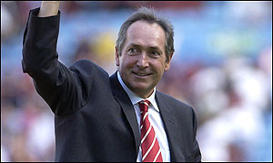 Houllier has his eyes on the Premiership title this year