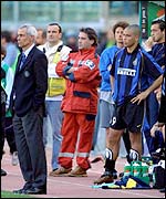 Ronaldo and Inter coach Hector Cuper