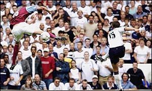 Jamie Redknapp scores his first goal for Spurs with a excellent 25-yard shot 