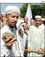 Protesters near US embassy in Islamabad
