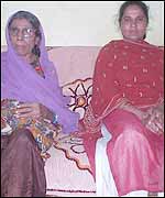 Mother (L) and daughter, both gas victims