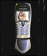 SonyEricsson T68i handset