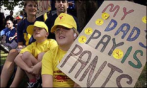 Many firefighters struggle to make ends meet