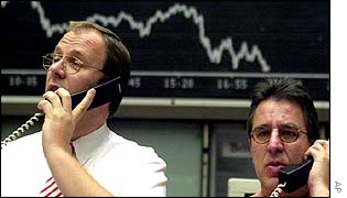 Share traders in Frankfurt