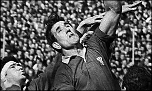 Delme Thomas in a typical pose for Wales 