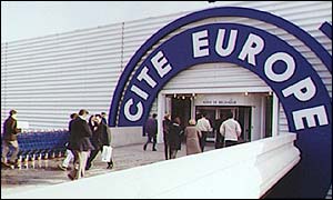 Calais shopping mall