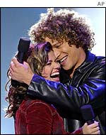 Kelly Clarkson and Justin Guarini