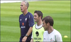 Kenny Cunningham (right) is hoping to captain Ireland to victory in Moscow