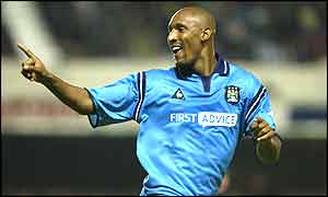 Nicolas Anelka celebrates his goal