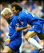 Eidur Gudjohnsen and Gianfranco Zola celebrate