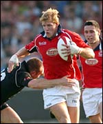 Llanelli blindside Simon Easterby 