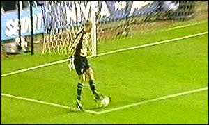 Peter Enckelman attempts to control Olof Mellberg's throw (picture from Sky Sports coverage)