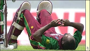 Lara takes a break during his innings against Kenya