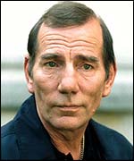 actor Pete Postlethwaite