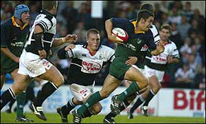 Borders centre Stephen Cranston breaks through the Pontypridd defence