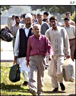 Officials arriving ready for the second round of elections.