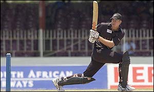 Jacob Oram goes on the offensive against Bangladesh