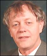 Former Finance Minister Sean Farren