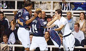 Feyenoord punish Newcastle with an early goal