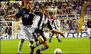 Newcastle struggle to get near the Feyenoord goal in the second half