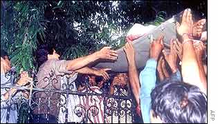 Stretcher is passed above complex gates