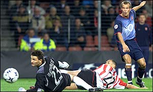 Ljungberg follows up his strike against Borussia Dortmund with the second against PSV