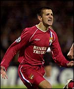 Lyon midfielder Eric Carriere