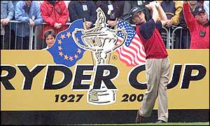 David Toms birdies the first hole as the USA take control of the match early on and don't look back