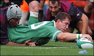 Llanelli's Guy easterby scores a try for Ireland against Georgia aty Lansdowne Road