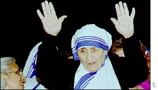 Mother Teresa at Christmas in Calcutta in 1996.