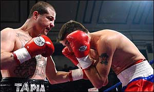 Johnny Tapia (left) beat Eduardo Alvarez in January 