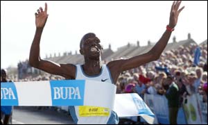 Kosgei's time of 59 minutes and 58 seconds was the first sub-hour half-marathon seen in Britain.
