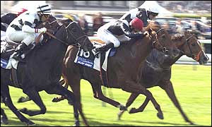 Continent takes the Prix de l'Abbaye with Darryll Holland in the saddle