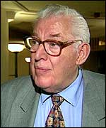 DUP leader Ian Paisley: Call for emergency debate