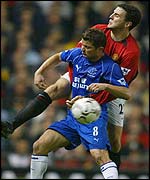 Radzinski battles with O'Shea