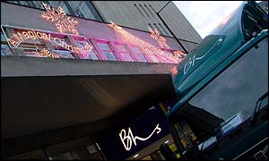 photo by Phil Coomes