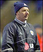 Dave Bassett watches Leicester from the touchline