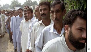 Voters queuing in Islamabad