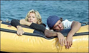 Amber (Madonna) and Giuseppe (Adriano Giannini)