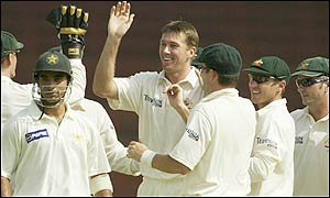 Openers Imran Nazir and Taufeeq Umar both fell for ducks in the first two overs of play