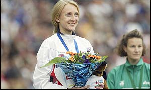 Radcliffe breaks Ingrid Kristiansen's 16-year-old European record for the 10,000 m in Munich 