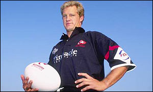 Michael Lynagh poses in his Saracens kit 