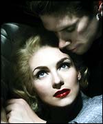 Ekaterina Solovyeva as Mimi and David Miller as Rodolfo (photo by Douglas Kirkland)