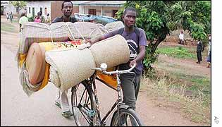 Congolese fleeing recent fighting