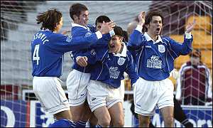 The Saints celebrate a goal last season